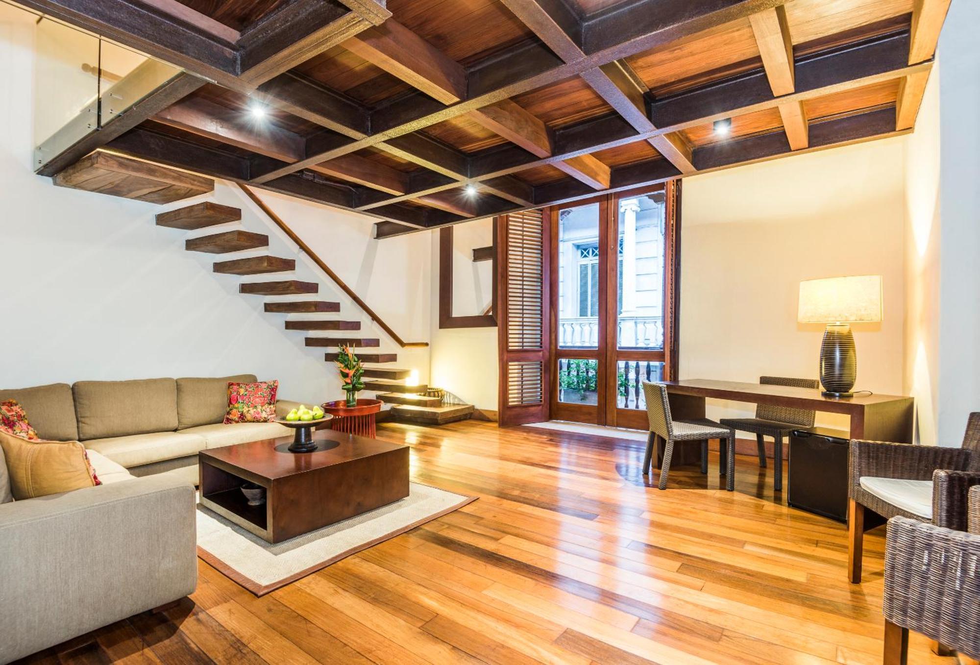 Ananda Boutique Hotel