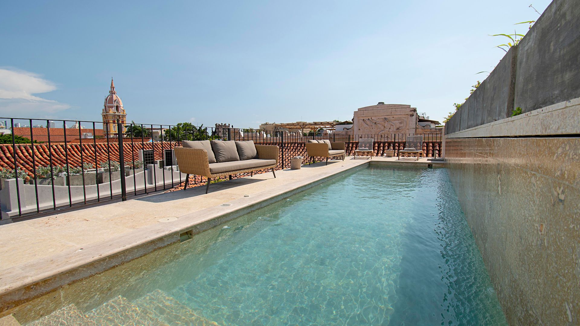 Ananda Boutique 5*