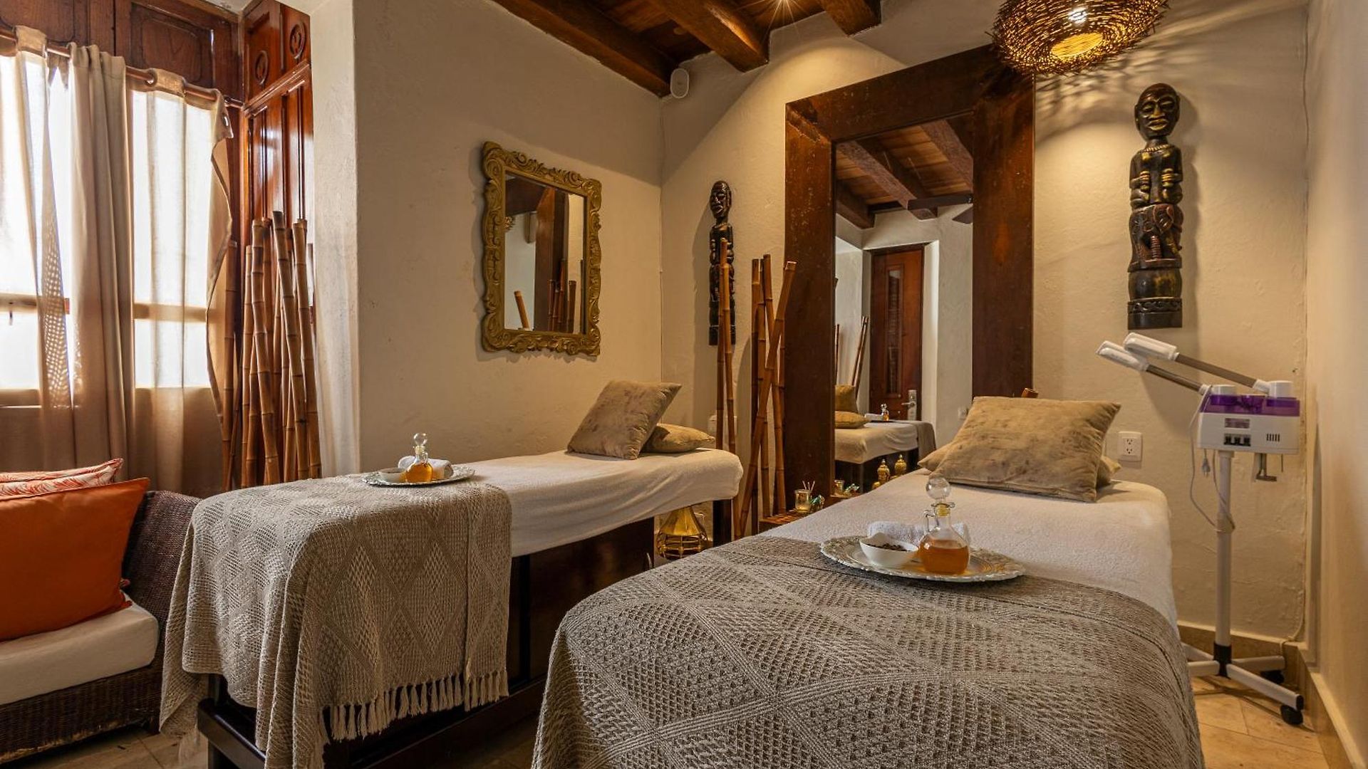 Hotel Ananda Boutique 5*