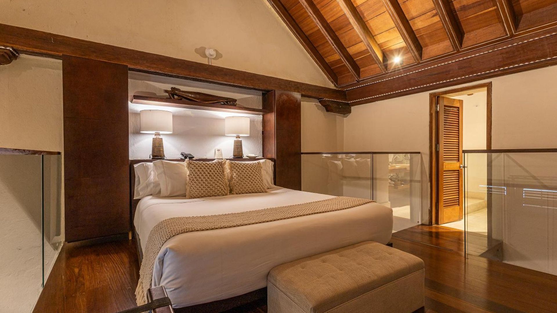 Ananda Boutique 5*