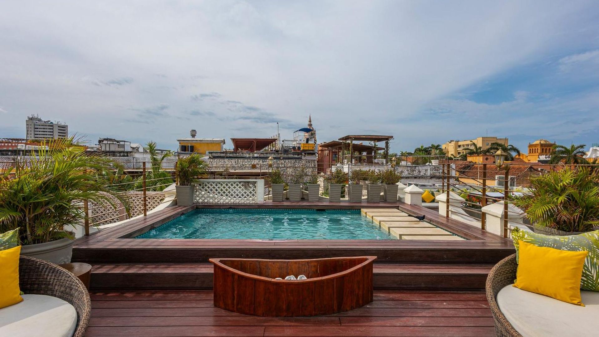 Hotel Ananda Boutique