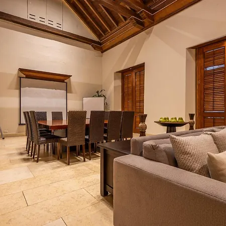 Hotel Ananda Boutique 5*