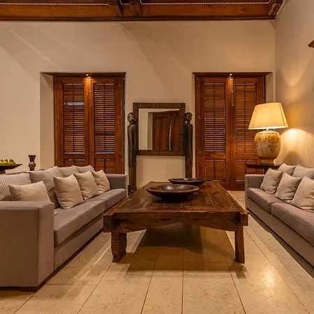 Hotel Ananda Boutique