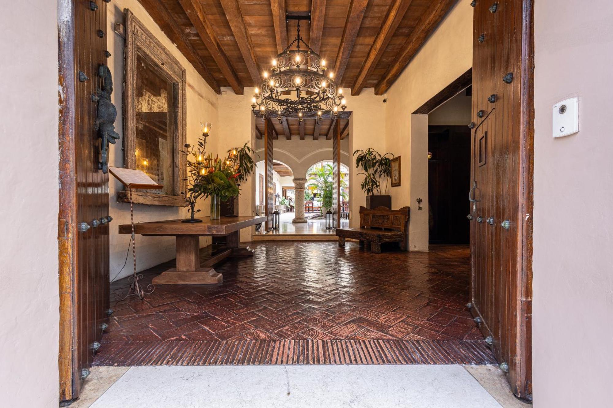 Hotel Ananda Boutique 5*