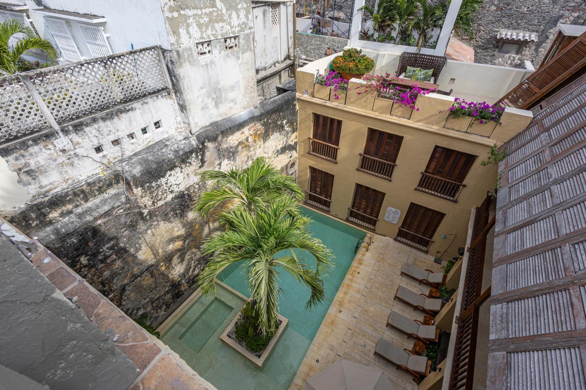 Ananda Boutique Hotel 5*