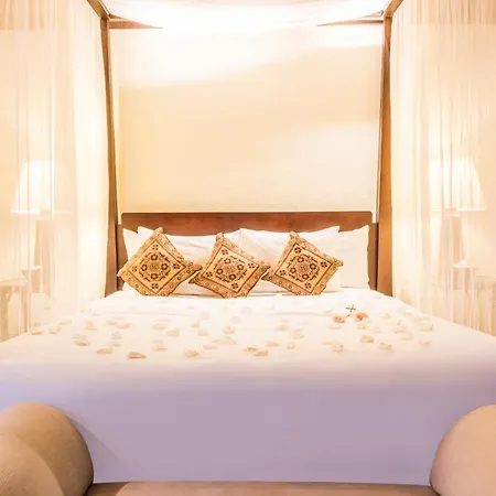 Ananda Boutique Hotel 5*
