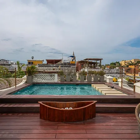 Hotel Ananda Boutique