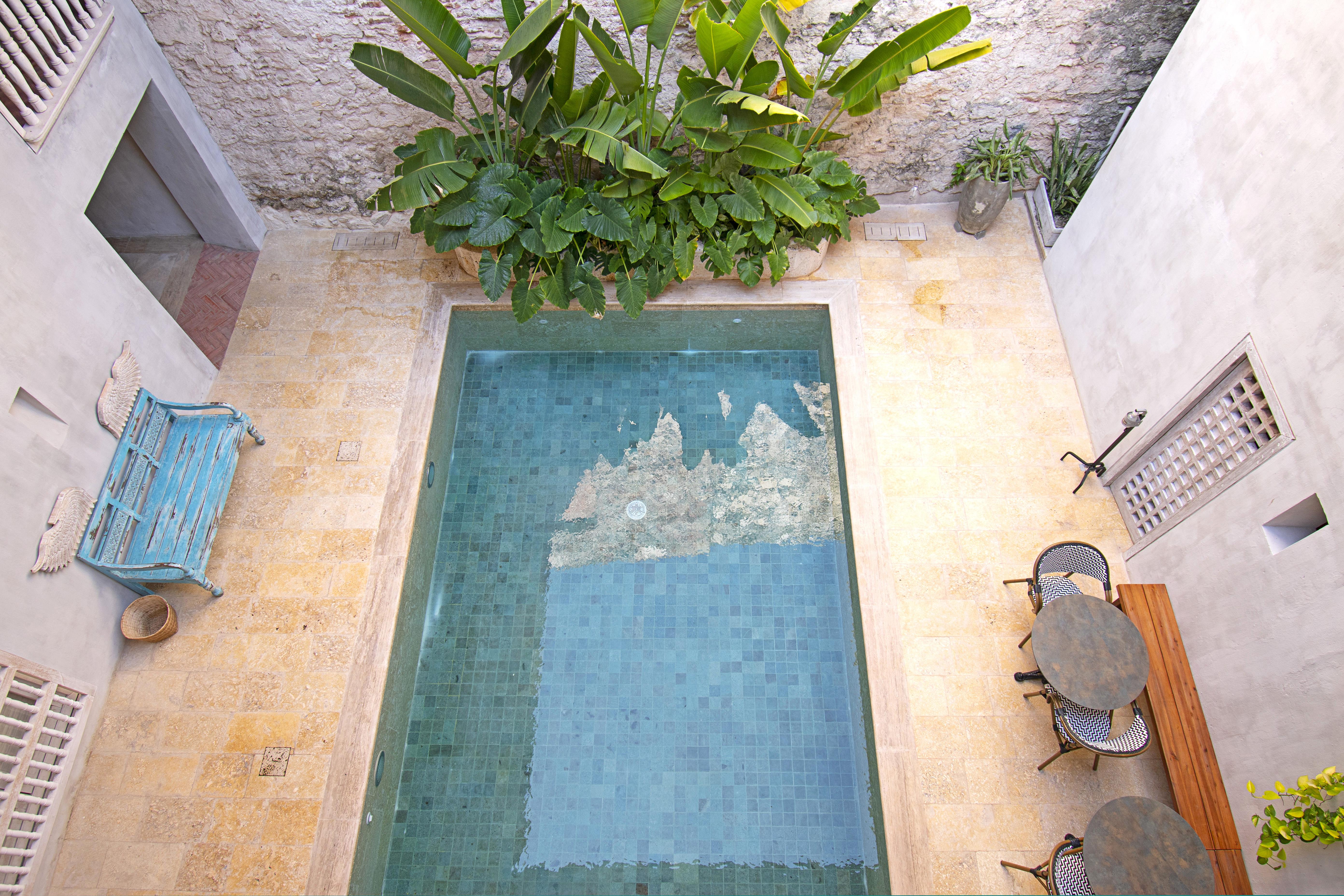 Ananda Boutique Hotel