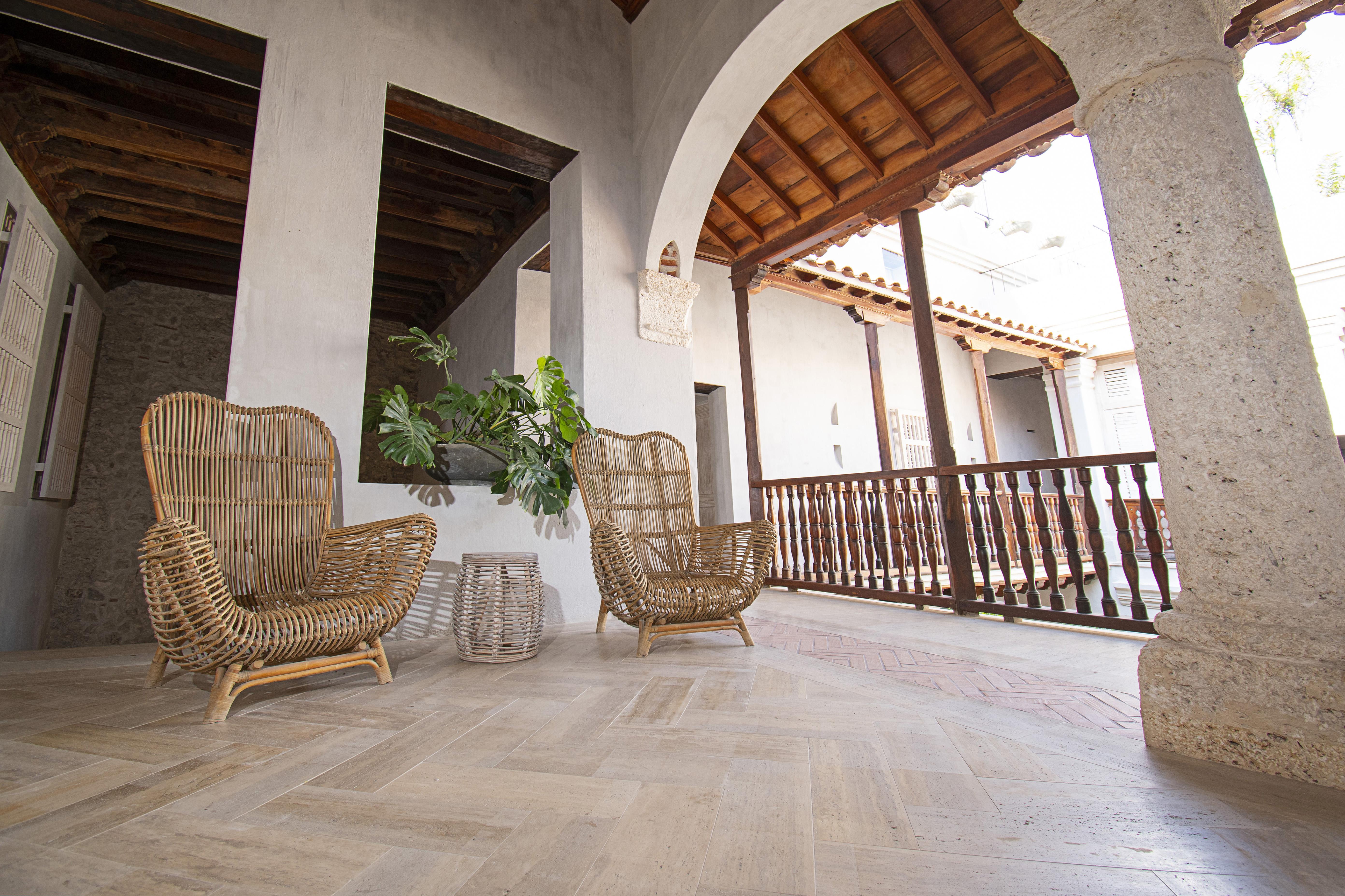 Ananda Boutique Hotel 5*