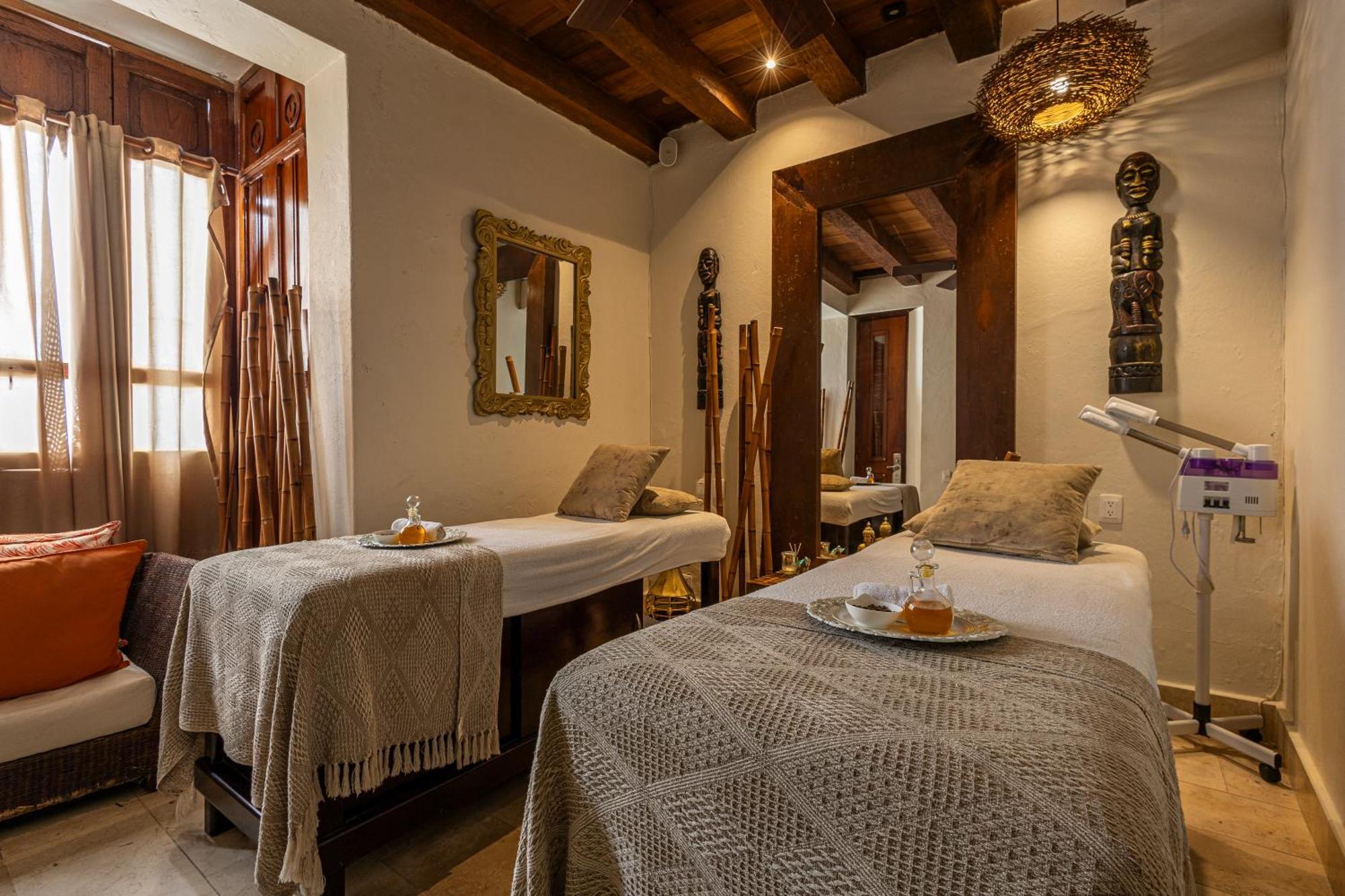 Hotel Ananda Boutique 5*
