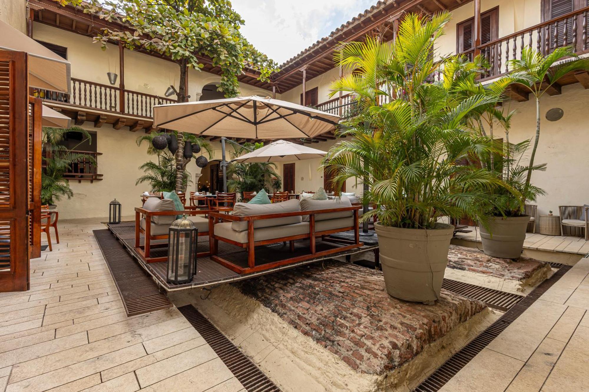 Ananda Boutique Hotel 5*